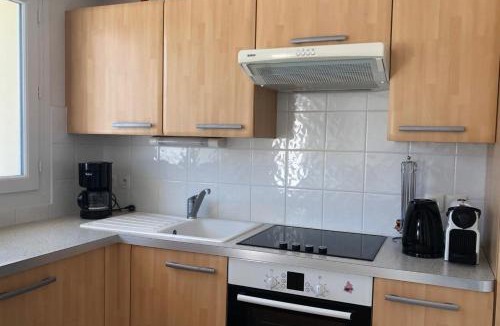 Merlimont-Plage Apartment | Apartment with bright sunny balcony