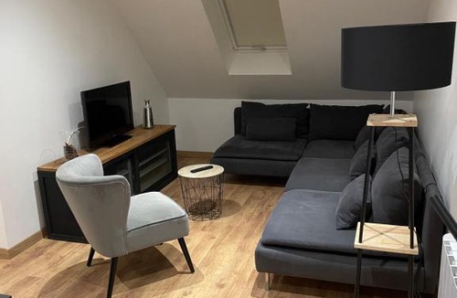Parigne-lʼEveque Apartment | Apparemment Parigne l’évêque