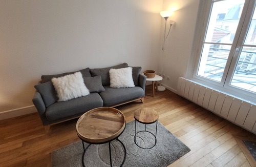 La Garenne-Colombes Apartment | Apparently cosy 2-room apartment, central location