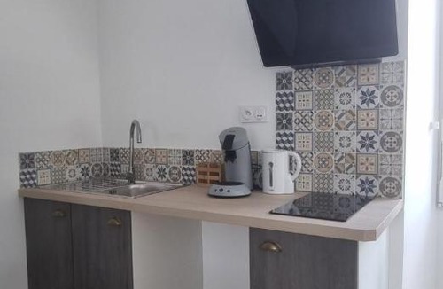 Pleugueneuc Apartment | Appart cosy, neuf, climatisé proche commodités !