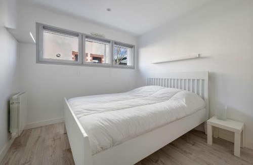 La Rogere Apartment | Appart dans bourg a 230m de la plage - 4 pers