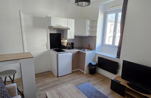 Saint-Brieuc Apartment | Appart l'Autre Escale Briochine à 2 pas du centre ville