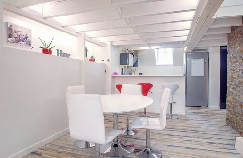 Vitre Apartment | AppartCosy 04 Air-conditioned HyperCentre 120m2
