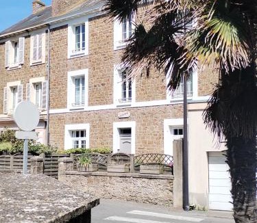 Saint-Ideuc Apartment | Appartement 1 chambre et 2 vélos