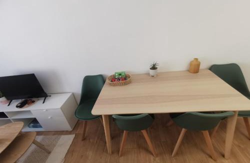 Langrune-sur-Mer Apartment | Appartement 100 m de la plage