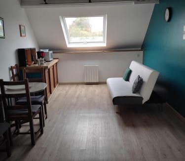 Lessay Apartment | Appartement dans une maison en campagne