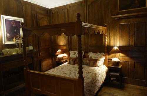 Dinan Apartment | Appartement des Remparts, avec jardin en centre ville