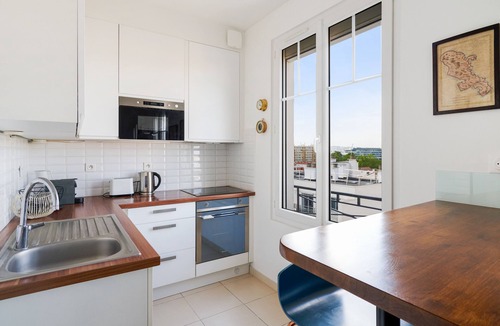 Issy-les-Moulineaux Apartment | Appartement Lottin - Welkeys
