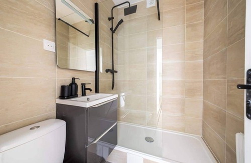 Issy-les-Moulineaux Apartment | Appartement Cosy aux Portes de Paris