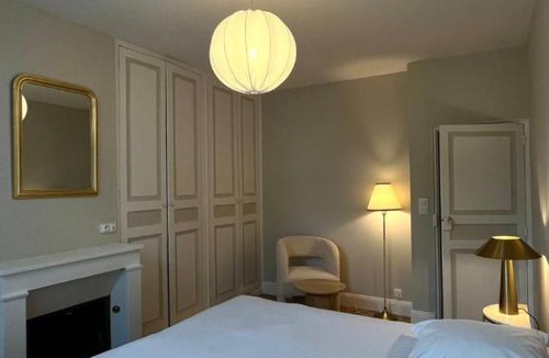 Chartres Apartment | Appartement Jehan de Beauce