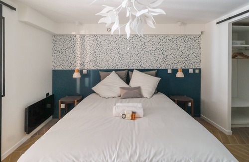 Montmartre Apartment | Appartement Junot - Welkeys