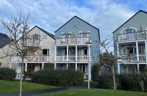 Courseulles-sur-Mer Apartment | appartement la terrasse du port du chant des oiseaux