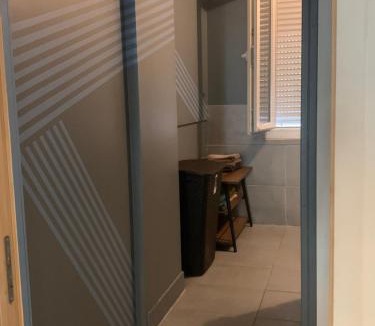 Saint-Lo Apartment | Appartement plein centre ville, Internet&Netflix