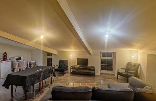 Clisson Apartment | Appartement plein de charme avec terrasse ensoleillée