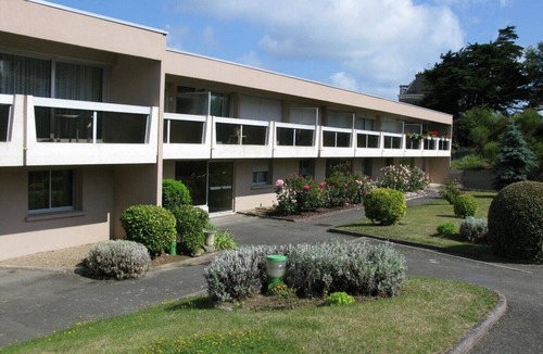 Saint-Ideuc Apartment | Appartement Pleine Vue Mer Accès Direct Plage