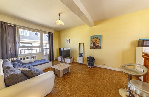 Centre-ville rive gauche Apartment | Appartement proche de la gare et du centre-ville