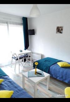 Bagnoles-de-l'Orne Apartment | Appartement situé plein sud avec balcon