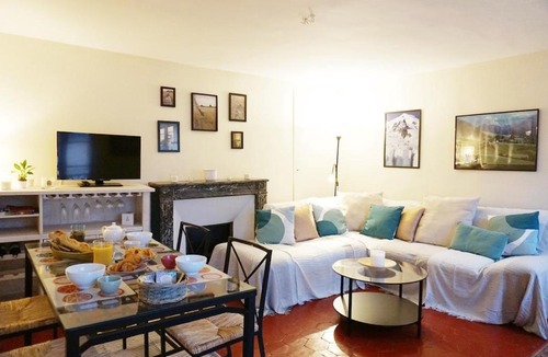 Notre-Dame Apartment | Appartement spacieux à 5 minutes du Château de Versailles