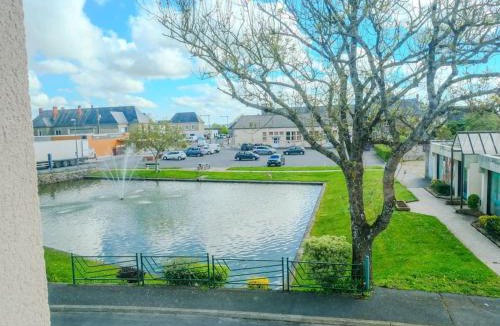 Saint-Jean-de-Daye Apartment | Appartement terrasse