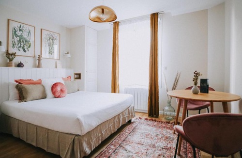 Saint-Helier Apartment | Apparts' Rennes BnB Solferino