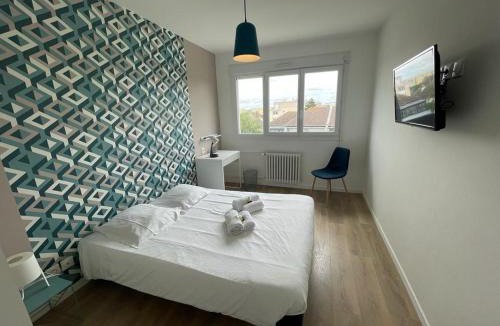 Ifs Apartment | Appt 4 chambres avec balcon, Spinelle
