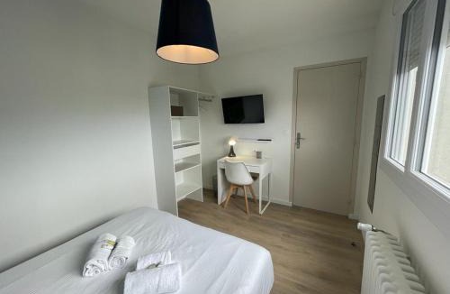 Ifs Apartment | Appt 4 chambres avec balcon, Spinelle