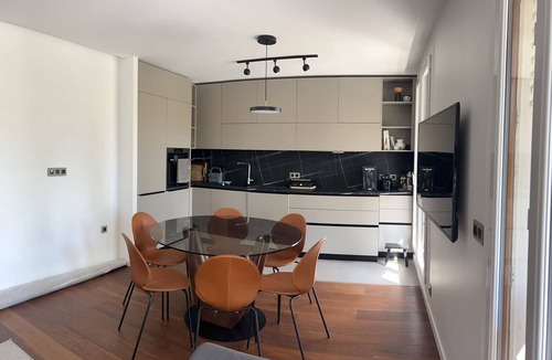 Billancourt–Rives de Seine Apartment | Appt River view next Eiffel Tour & Roland-Garros