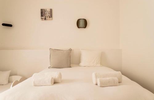 Ternes Apartment | Arc de Triomphe - Home in City - AC & Parking
