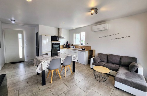 Joyeuse Villa | Ardèche, Air-conditioned Odalys gite, Heated swimming pool