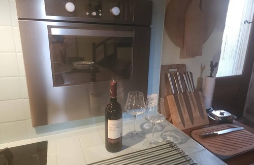 La Villedieu House | Authentic Charente house in a quiet natural area
