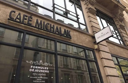 Quartier de la Porte-Saint-Denis Apartment | Authentic studio - 2P - Gare de l'Est