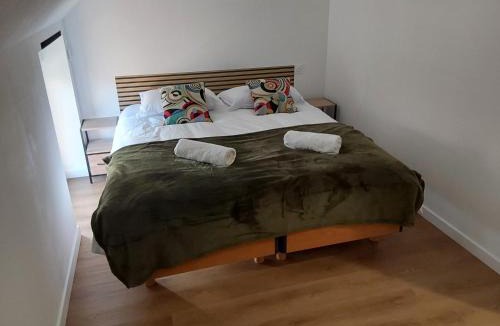 La Baconniere Apartment | Aux Cormulets