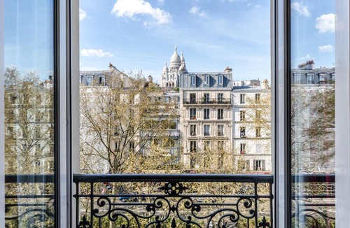 Quartier de Rochechouart Hotel | Avenir Hotel Montmartre