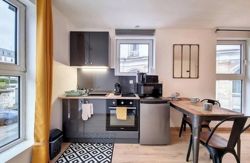 Quartier Pasteur Apartment | Bérénice vue préfecture tout confort