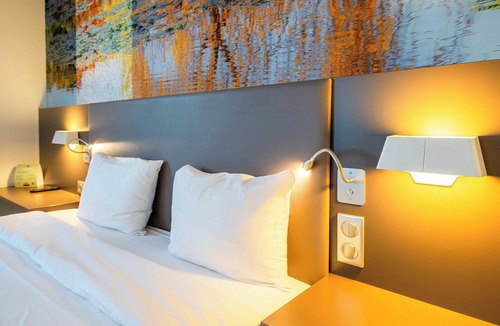Rueil-Malmaison Hotel | B&B HOME Rueil-Malmaison Gare