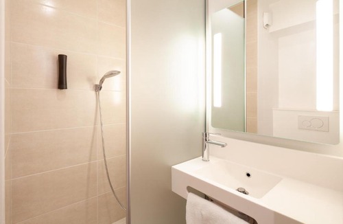 Bois-d'Arcy Hotel | B&B HOTEL Bois d'Arcy Saint Quentin en Yvelines