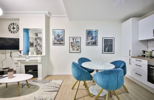 Faubourg-du-Roule Apartment | B0.4 people—Champs-Élysées—Arc de Triomphe#paris8#AC