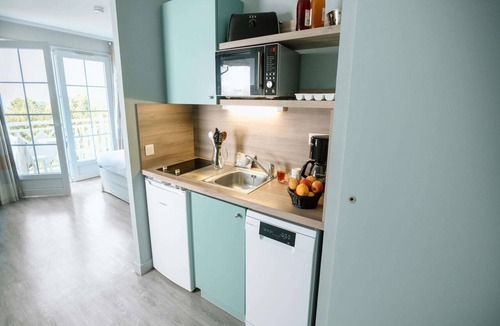 Bagnoles-de-l'Orne Apartment | Bagnoles Escape Near Natural Park