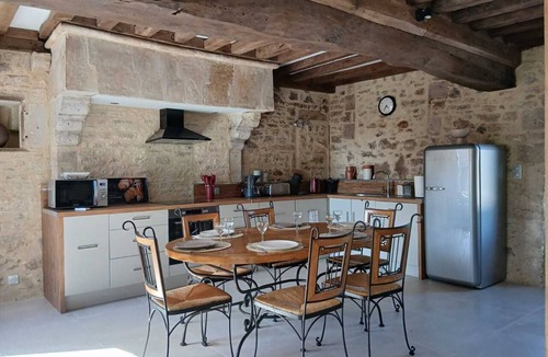 Magneville House | Bazire Guesthouse - 15th-Century Farmhouse