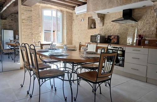 Magneville House | Bazire Guesthouse - 15th-Century Farmhouse