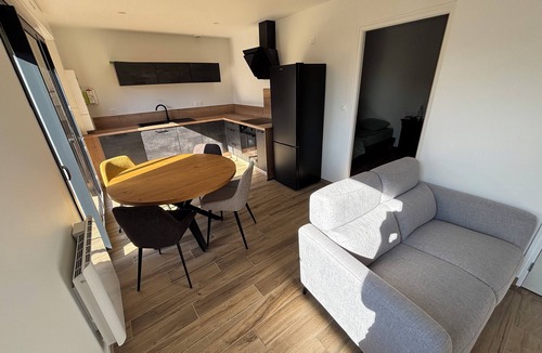 Saint-Jean-de-la-Riviere House | Beach getaway
