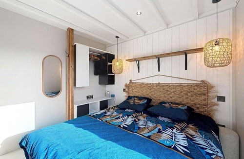 Saint-Pair-sur-Mer Ski Chalet | Beach house - 6 pers, piscine chauffée - St-Pair - FR-1-875-3