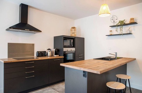 Saint-Jean Eudes Saint-Gilles Apartment | Beautiful apartment between Université and Vaugueux