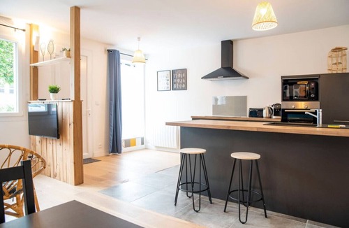 Saint-Jean Eudes Saint-Gilles Apartment | Beautiful apartment between Université and Vaugueux