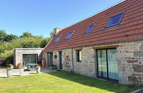 Trebeurden House | Beautiful Breton farmhouse, Pink Granite Coast, sleeps 8, near beaches