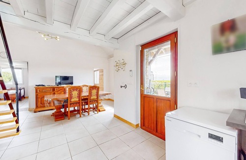 Malleville-les-Gres House | Beautiful home in Malleville-les-Grès with WiFi