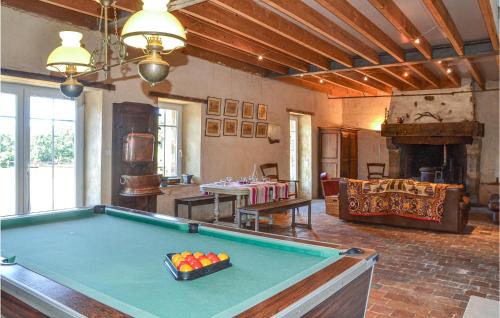 Domfront-en-Champagne House | Beautiful Home In Domfront En Champagne