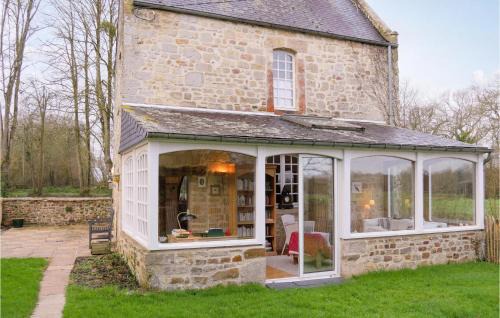 Auxais House | Beautiful Home In Auxais With Wifi