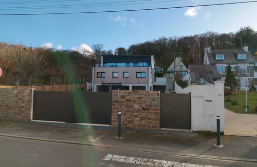 Plerin House | Beautiful, large house with sea view and sandy beach 30 metres away