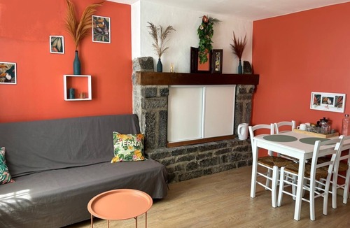 Portbail Bed & Breakfast | Bed and breakfast in Cotentin near shops, beaches and greenway.